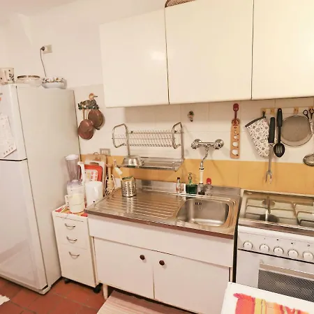 Locazione Turistica Michela Apartman *